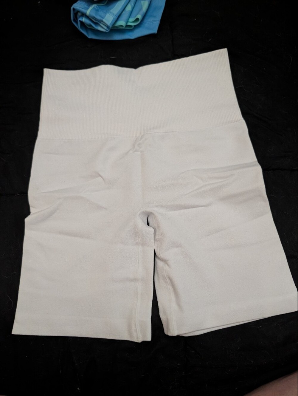 White TNA Shorts Never Worn Size Xs Perfect Condition